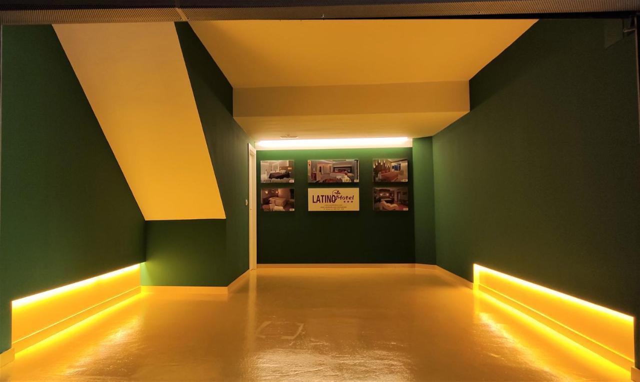 Motel Latino Llanera  Eksteriør billede